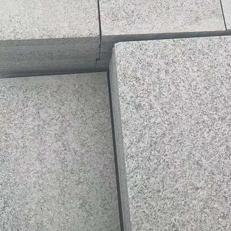 深圳芝麻白地铺石石材厂家